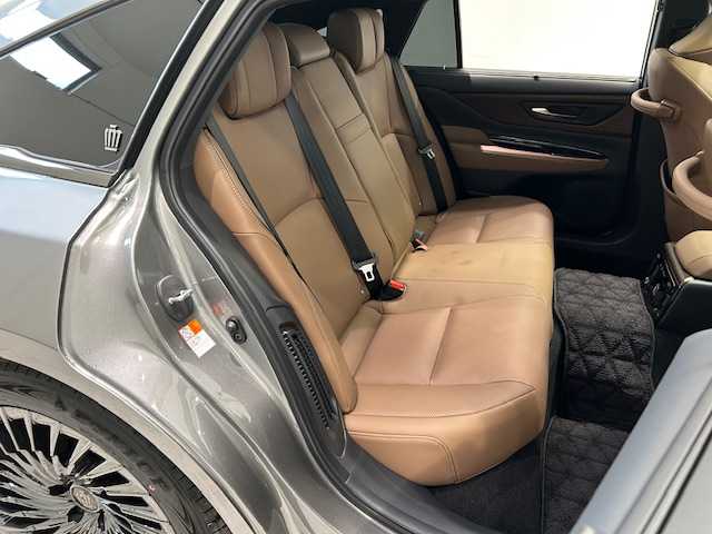 トヨタ クラウン Z 宮城県 2025(令7)年 1.7万km ガンＭ パノラマルーフ/アドバンスドドライブ/トヨタセーフティセンス/・プリクラッシュセーフティ/・レーンディパーチャーアラート/・プロアクティブドライビングアシスト/・アダプティブ・クルーズ・コントロール/・ロードサインアシスト/・パーキングサポートブレーキ/・リヤカメラディテクション/・安心降車アシスト/・周辺車両接近時サポート/・クリアランスソナー/純正12.3型ディスプレイ/・フルセグTV/Bluetooth/USB/・全方位カメラ/・ETC2.0/デジタルインナーミラー/ワイヤレス充電/ヘッドアップディスプレイ/フロントガラス熱線/アイドリングストップ/電子パーキング/オートブレーキホールド/革巻きステアリング/・ステアリングスイッチ/・パドルシフト/・ステアリングヒーター/ブラウンレザーシート/・シートメモリー（運転席）/・パワーシート（運転席/助手席）/・シートヒーター（全席）/・エアーシート（全席）/プッシュスタート/スマートキー/・スペアキー/LEDヘッドライト/・オートライト/・フォグランプ/・オートハイビーム/純正アルミホイール/純正フロアマット/ドアバイザー