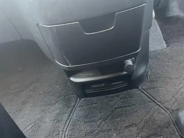 日産 セレナ ハイウェイS G Sハイブリッド 大阪府 2013(平25)年 6.9万km ダイヤモンドブラック