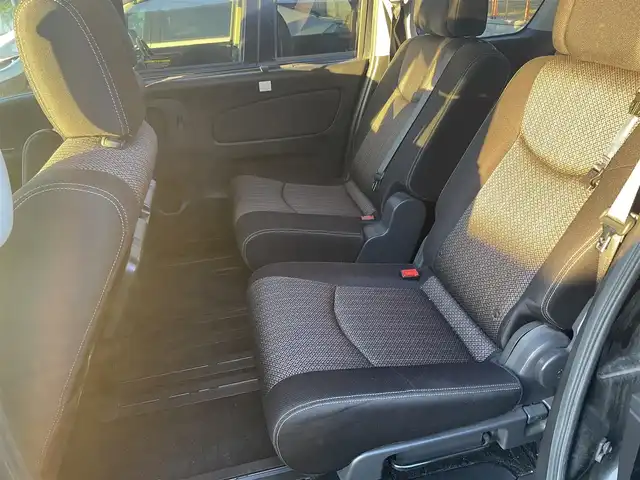 日産 セレナ ハイウェイS G Sハイブリッド 大阪府 2013(平25)年 6.9万km ダイヤモンドブラック