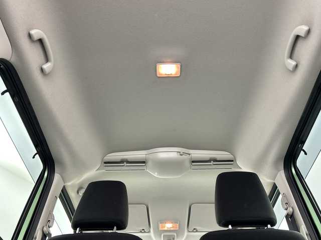 スズキ スペーシア HYBRID X 群馬県 2018(平30)年 6万km ツールグリーンパールメタリック/ブラック2トーン ナビ　バックカメラ　両側電動スライドドア　ＥＴＣ　衝突被害軽減ブレーキ　レーンアシスト　クリアランスソナー　シートヒーター　ＬＥＤヘッドライト　オートライト　スマートキー　純正アルミホイール　禁煙車