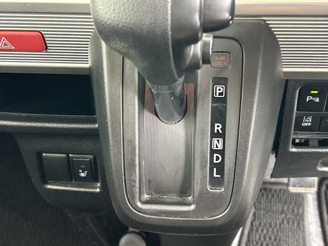 スズキ スペーシア HYBRID X 群馬県 2018(平30)年 6万km ツールグリーンパールメタリック/ブラック2トーン ナビ　バックカメラ　両側電動スライドドア　ＥＴＣ　衝突被害軽減ブレーキ　レーンアシスト　クリアランスソナー　シートヒーター　ＬＥＤヘッドライト　オートライト　スマートキー　純正アルミホイール　禁煙車