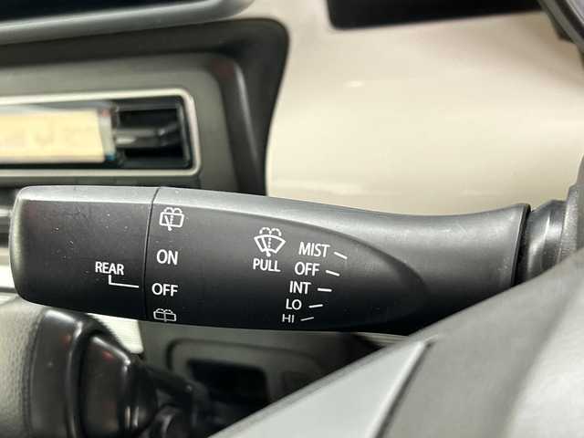 スズキ スペーシア HYBRID X 群馬県 2018(平30)年 6万km ツールグリーンパールメタリック/ブラック2トーン ナビ　バックカメラ　両側電動スライドドア　ＥＴＣ　衝突被害軽減ブレーキ　レーンアシスト　クリアランスソナー　シートヒーター　ＬＥＤヘッドライト　オートライト　スマートキー　純正アルミホイール　禁煙車