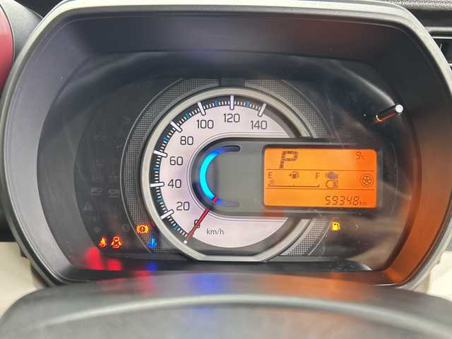 スズキ スペーシア HYBRID X 群馬県 2018(平30)年 6万km ツールグリーンパールメタリック/ブラック2トーン ナビ　バックカメラ　両側電動スライドドア　ＥＴＣ　衝突被害軽減ブレーキ　レーンアシスト　クリアランスソナー　シートヒーター　ＬＥＤヘッドライト　オートライト　スマートキー　純正アルミホイール　禁煙車