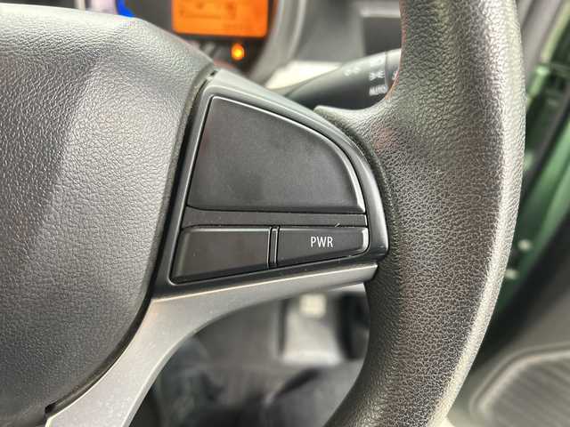 スズキ スペーシア HYBRID X 群馬県 2018(平30)年 6万km ツールグリーンパールメタリック/ブラック2トーン ナビ　バックカメラ　両側電動スライドドア　ＥＴＣ　衝突被害軽減ブレーキ　レーンアシスト　クリアランスソナー　シートヒーター　ＬＥＤヘッドライト　オートライト　スマートキー　純正アルミホイール　禁煙車