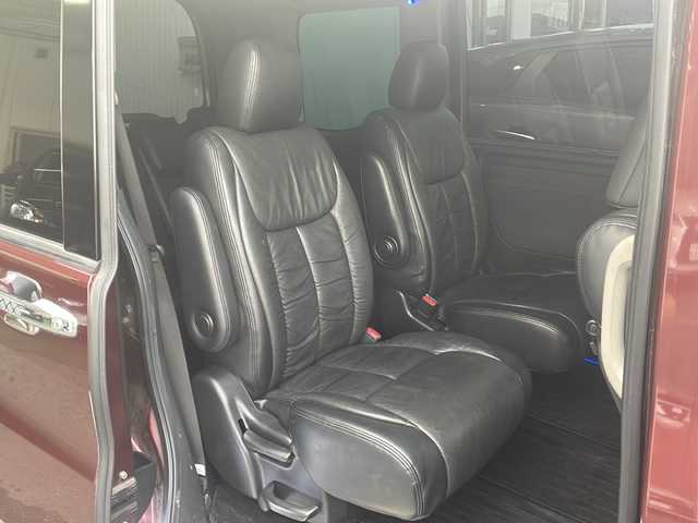 ホンダ ステップワゴン スパーダ ハイブリッド G EX ホンダセンシング 京都府 2018(平30)年 7.9万km プレミアムディープロッソパール 純正９インチナビ　Ｂｌｕｅｔｏｏｔｈオーディオ　ＤＶＤ再生　ＨＤＭＩ　ＵＳＢ　マルチビューモニター　後席フリップダウンモニター　両側パワースライド　アダプティブクルーズコントロール　車高調　ＬＥＤヘッドライト　スマートキー　前後ドライブレコーダー