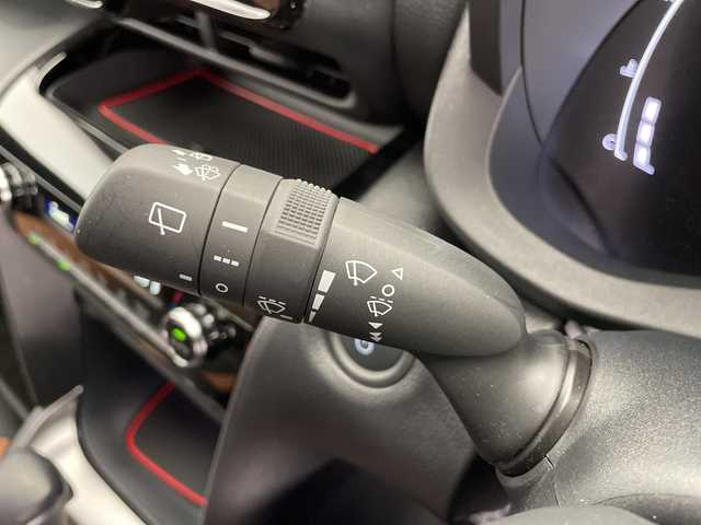 トヨタ ヤリスクロス ハイブリッド Z アドベンチャー 長野県 2024(令6)年 0.8万km グレー 純正ナビ/フルセグＴＶ/Bluetooth Audio/パノラミックビューモニター/USB接続/HDMI接続/Miracast/ステアリングスイッチ/衝突被害軽減ブレーキ/レーダークルーズコントロール/オートマチックハイビーム/Ｄ席パワーシート/前席シートヒーター/ステアリングヒーター/RSR足廻り/ビルトインETC2.0/社外アルミ/スマートキーx2/プッシュスタート/横滑り防止装置