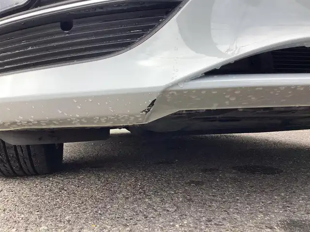 アウディ Ａ３ スポーツバック 1．4 TFSI 鹿児島県 2015(平27)年 3.8万km グレイシアホワイトメタリック ワンオーナー/MMIナビゲーションパッケージ/・7インチリトラクタブルディスプレイ/・地デジTV/DVD/CD/SD/Bluetooth/・ステアリングスイッチ/・パドルシフト/コンビニエンスパッケージ/・パーキングシステム(フロント/リヤ)/・リヤビューカメラ/・アドバンスドキー×2本/HIDヘッドライト/オートライト/フロント/リヤフォグランプ/セルスター前後ドライブレコーダー(CS-91FH)/ビルトインETC2.0/ドアエッジモール/フィンガープロテクション/取説&保証書有り/H28/R1/2/5年 ディーラー記録簿有り/