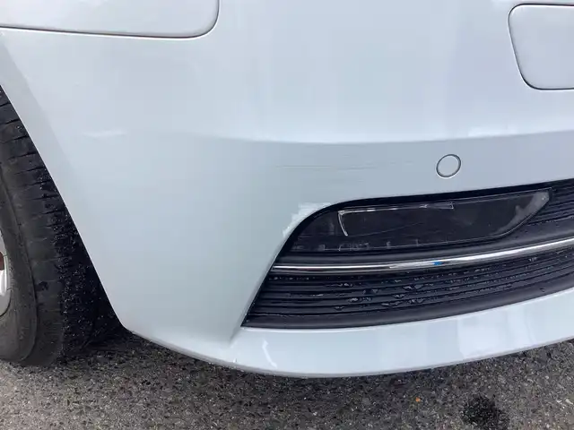 アウディ Ａ３ スポーツバック 1．4 TFSI 鹿児島県 2015(平27)年 3.8万km グレイシアホワイトメタリック ワンオーナー/MMIナビゲーションパッケージ/・7インチリトラクタブルディスプレイ/・地デジTV/DVD/CD/SD/Bluetooth/・ステアリングスイッチ/・パドルシフト/コンビニエンスパッケージ/・パーキングシステム(フロント/リヤ)/・リヤビューカメラ/・アドバンスドキー×2本/HIDヘッドライト/オートライト/フロント/リヤフォグランプ/セルスター前後ドライブレコーダー(CS-91FH)/ビルトインETC2.0/ドアエッジモール/フィンガープロテクション/取説&保証書有り/H28/R1/2/5年 ディーラー記録簿有り/