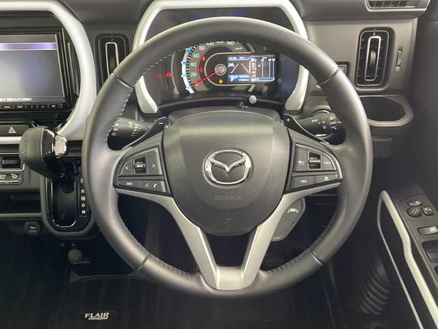 マツダ フレア クロスオーバー ハイブリッドXT 愛知県 2021(令3)年 1.8万km クールカーキパールメタリック 衝突軽減システム/ＳＤ8型ナビ/全方位カメラ/レーダークルーズコントロール/シートヒーター/フルセグ/CD DVD/Bluetooth/バックカメラ/コーナーセンサー/純正アルミホイール/LEDヘッドライト/LEDヘッドライト/パドルシフト/オートマチックハイビーム/ステアリングスイッチ/スマートキー/プッシュスタート