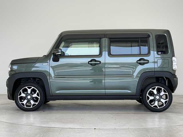 マツダ フレア クロスオーバー ハイブリッドXT 愛知県 2021(令3)年 1.8万km クールカーキパールメタリック 衝突軽減システム/ＳＤ8型ナビ/全方位カメラ/レーダークルーズコントロール/シートヒーター/フルセグ/CD DVD/Bluetooth/バックカメラ/コーナーセンサー/純正アルミホイール/LEDヘッドライト/LEDヘッドライト/パドルシフト/オートマチックハイビーム/ステアリングスイッチ/スマートキー/プッシュスタート