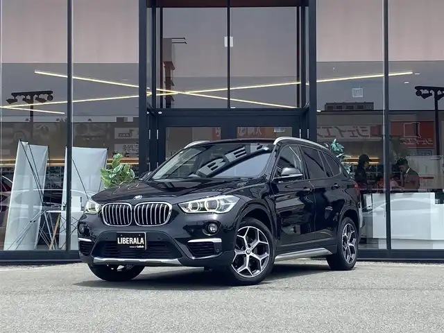 ＢＭＷ Ｘ１ xDrive 18d 福岡県 2019(令1)年 3.7万km サファイアブラックP ・1オーナー/・アクティブクルーズコントロール/・純正HDDナビ/USB/Bluetooth/AUX/・バックカメラ/・社外ドライブレコーダー/・ETC/・純正18AW/・プッシュスタート/・アイドリングストップ/・スマートキー/・スペアキー/・オートライト/・ヘッドアップディスプレイ/・保証書/・取扱説明書