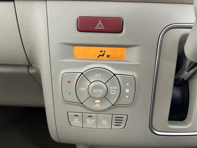 スズキ ラパン X 道央・札幌 2017(平29)年 2.6万km パールホワイト ・４WD/・メーカーナビ/　CD/DVD/BT/フルセグ/・全方位カメラ/・ドライブレコーダー/・ビルトインETC/・衝突軽減ブレーキ/・前席シートヒーター/・LEDヘッドライト/・オートライト/・プッシュスタート/・スマートキー/・純正フロアマット/・ドアバイザー/・純正AW