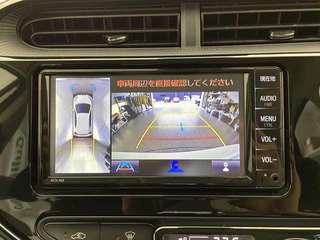 トヨタ アクア S スタイルブラック 長野県 2021(令3)年 2.6万km ホワイトパールクリスタルシャイン 純正ナビ/衝突被害軽減システム/車線逸脱警報/全方位カメラ/バックカメラ/コーナーセンサー/ワンセグTV/Bluetooth/オートライト/LEDヘッドライト/オートマチックハイビーム/ステアリングスイッチ/純正フロアマット/ウインカーミラー/電動格納ミラー