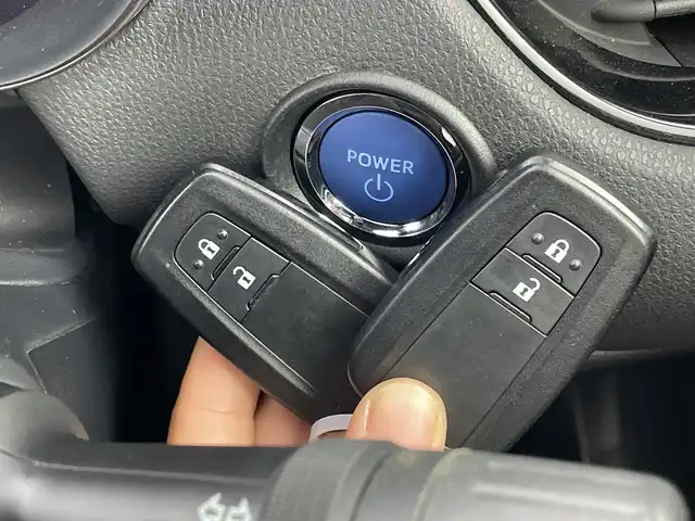 トヨタ Ｃ－ＨＲ G 群馬県 2018(平30)年 2.3万km ブラック/ホワイトパールクリスタルシャイン 2トーン アルパイン9型ナビ バックカメラ ハーフレザーシート シートヒーター ETC アダプティブクルーズコントロール BSM 衝突被害軽減ブレーキ LEDライト フォグランプ オートハイビーム  禁煙車