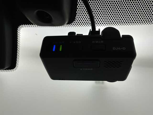 日産 エクストレイル 20Xi 熊本県 2020(令2)年 3.1万km ダイヤモンドブラック 純正ナビMM519D-L（ＣＤ・ＤＶＤ・フルセグ・ＢＴ・ＳＤ）/全周囲カメラ　/ビルトインＥＴＣ　/純正前後ドライブレコーダー　/レーダークルーズコントロール/前後クリアランスソナー　/前席シートヒーター　/プロパイロット　/エマージェンシーブレーキ/レーンキープアシスト/横滑り防止/ダウンヒルアシスト/アイドリングストップ/パワーバックドア/インテリジェントルームミラー/電動パーキング/ブレーキホールド/純正フロアマット/純正１８インチAW/オートライト/オートマチックハイビーム/LEDヘッドライト/フォグライト/スマートキー/プッシュスタート/スペアキー1本/保証書