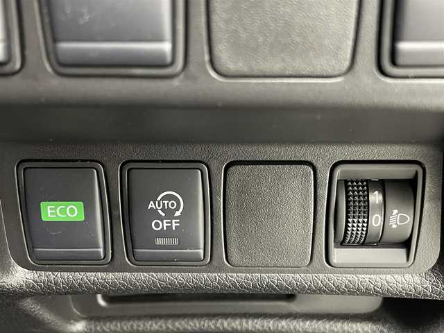 日産 エクストレイル 20Xi 熊本県 2020(令2)年 3.1万km ダイヤモンドブラック 純正ナビMM519D-L（ＣＤ・ＤＶＤ・フルセグ・ＢＴ・ＳＤ）/全周囲カメラ　/ビルトインＥＴＣ　/純正前後ドライブレコーダー　/レーダークルーズコントロール/前後クリアランスソナー　/前席シートヒーター　/プロパイロット　/エマージェンシーブレーキ/レーンキープアシスト/横滑り防止/ダウンヒルアシスト/アイドリングストップ/パワーバックドア/インテリジェントルームミラー/電動パーキング/ブレーキホールド/純正フロアマット/純正１８インチAW/オートライト/オートマチックハイビーム/LEDヘッドライト/フォグライト/スマートキー/プッシュスタート/スペアキー1本/保証書