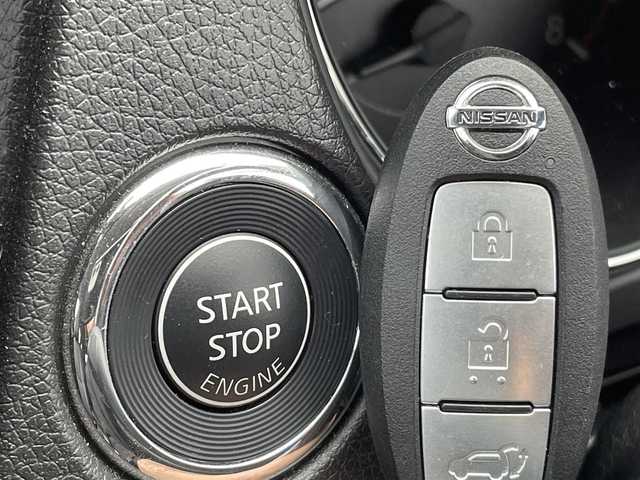 日産 エクストレイル 20Xi 熊本県 2020(令2)年 3.1万km ダイヤモンドブラック 純正ナビMM519D-L（ＣＤ・ＤＶＤ・フルセグ・ＢＴ・ＳＤ）/全周囲カメラ　/ビルトインＥＴＣ　/純正前後ドライブレコーダー　/レーダークルーズコントロール/前後クリアランスソナー　/前席シートヒーター　/プロパイロット　/エマージェンシーブレーキ/レーンキープアシスト/横滑り防止/ダウンヒルアシスト/アイドリングストップ/パワーバックドア/インテリジェントルームミラー/電動パーキング/ブレーキホールド/純正フロアマット/純正１８インチAW/オートライト/オートマチックハイビーム/LEDヘッドライト/フォグライト/スマートキー/プッシュスタート/スペアキー1本/保証書