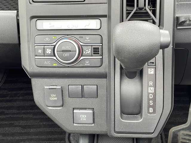 ダイハツ タフト X 新潟県 2022(令4)年 2.3万km フォレストカーキメタリック 純正ナビ/（フルセグ/DVD/Bluetooth）/ワンオーナー/冬タイヤ積載/衝突軽減/コーナーセンサー/バックカメラ/ドライブレコーダー/ヘッドライトレベライザー/アイドリングストップ/ガラスルーフ/フロアマット/USB電源/シガーソケット/LEDヘッドライト/電格ミラー/ドアバイザー/スペアキー×１