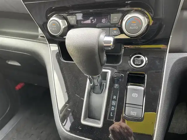日産 セレナ ハイウェイスター 石川県 2020(令2)年 3.4万km インペリアルアンバーP 純正10型ナビ/フルセグTV/全方位カメラ/LEDヘッドライト/ETC/ドライブレコーダー/プロパイロット/エマージェンシーブレーキ/両側パワースライドドア/インテリキー/プッシュスタート/電動ミラー/純正アルミホイール/保証書