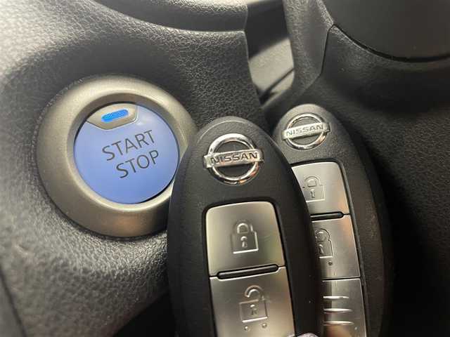 日産 ノート e－パワー X 茨城県 2018(平30)年 5.9万km スーパーブラック 純正ナビ/全周囲カメラ/フルセグ/デジタルインナーミラー/衝突被害軽減ブレーキ/車線逸脱抑制装置/オートマチックハイビーム/クリアランスソナー/ETC/ドラレコ/LEDヘッドライト/スマートキー