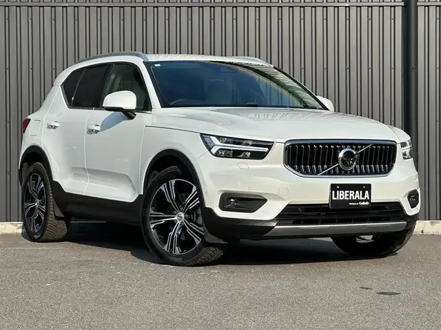ボルボ ＸＣ４０ B4 AWD インスクリプション 福島県 2021(令3)年 3.6万km クリスタルホワイトP ACC/白革シート/パワーシート/パワーバックドア/全方位カメラ/360°カメラ/AppleCarPlay/ETC2.0/前後ドラレコ/HarmanKardon/クリスタルノブ/ワイヤレス充電