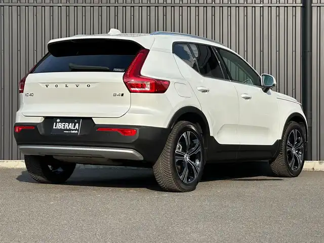 ボルボ ＸＣ４０ B4 AWD インスクリプション 福島県 2021(令3)年 3.6万km クリスタルホワイトP ACC/白革シート/パワーシート/パワーバックドア/全方位カメラ/360°カメラ/AppleCarPlay/ETC2.0/前後ドラレコ/HarmanKardon/クリスタルノブ/ワイヤレス充電