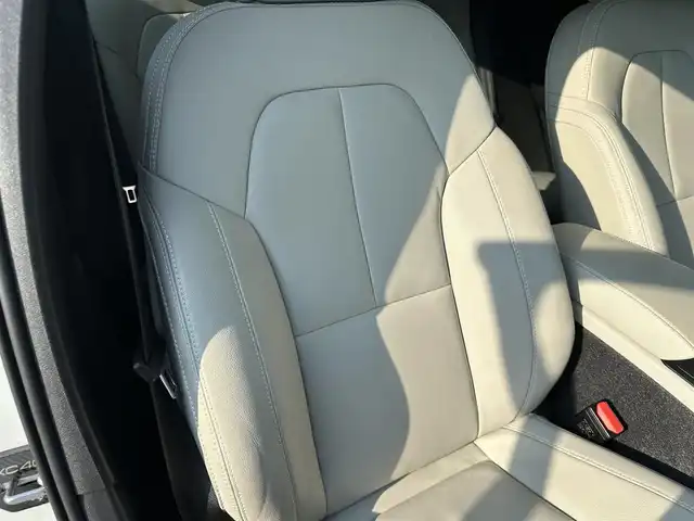 ボルボ ＸＣ４０ B4 AWD インスクリプション 福島県 2021(令3)年 3.6万km クリスタルホワイトP ACC/白革シート/パワーシート/パワーバックドア/全方位カメラ/360°カメラ/AppleCarPlay/ETC2.0/前後ドラレコ/HarmanKardon/クリスタルノブ/ワイヤレス充電