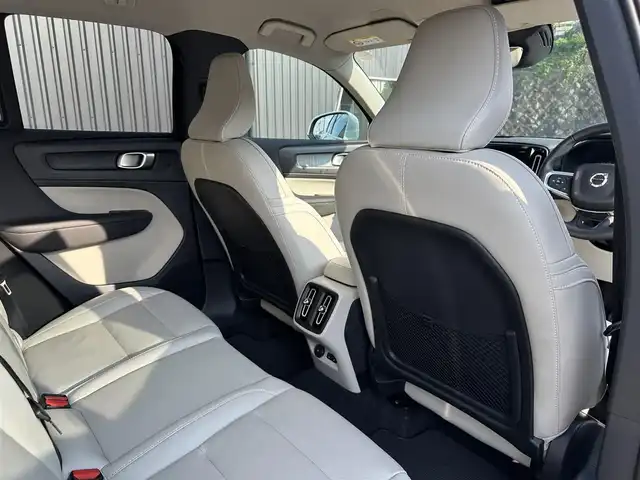 ボルボ ＸＣ４０ B4 AWD インスクリプション 福島県 2021(令3)年 3.6万km クリスタルホワイトP ACC/白革シート/パワーシート/パワーバックドア/全方位カメラ/360°カメラ/AppleCarPlay/ETC2.0/前後ドラレコ/HarmanKardon/クリスタルノブ/ワイヤレス充電