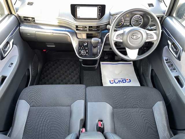 ダイハツ ムーヴ カスタム X ハイパー 福島県 2015(平27)年 4.9万km ブラックマイカメタリック (株)IDOMが運営する【じしゃロンいわき店】の自社ローン専用車両になります。こちらは現金またはオートローンご利用時の価格です。自社ローンご希望の方は別途その旨お申付け下さい/登録時走行距離48200km/プッシュスタート/スマートキー/バックカメラ/ナビゲーション/ドライブレコーダー/フロアマット/リアスポイラー