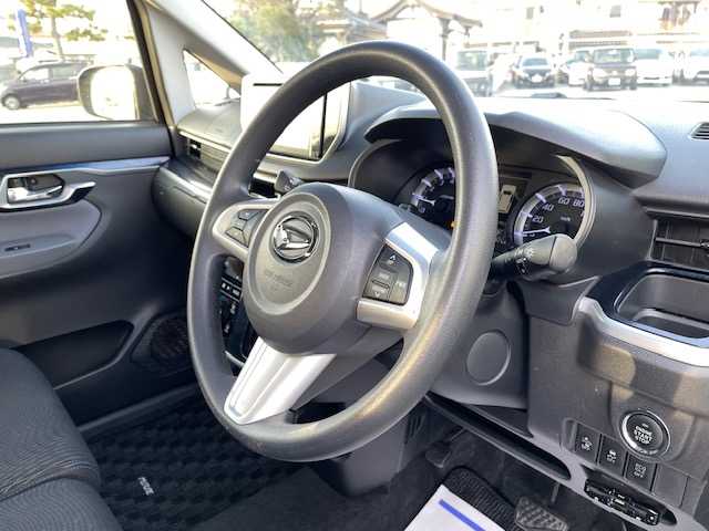 ダイハツ ムーヴ カスタム X ハイパー 福島県 2015(平27)年 4.9万km ブラックマイカメタリック (株)IDOMが運営する【じしゃロンいわき店】の自社ローン専用車両になります。こちらは現金またはオートローンご利用時の価格です。自社ローンご希望の方は別途その旨お申付け下さい/登録時走行距離48200km/プッシュスタート/スマートキー/バックカメラ/ナビゲーション/ドライブレコーダー/フロアマット/リアスポイラー