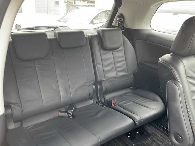 トヨタ エスティマ ハイブリッド アエラス レザーパッケージ 東京都 2014(平26)年 3.6万km ホワイトパールクリスタルシャイン 新車時保証書　/取扱説明書　ナビ説明書/TRDフロントスポイラー/モデリスタフロントグリル/純正メーカーナビ/フルセグTV【走行中映ります】/CD/DVD/REC/USB/AUX/フリップダウンモニター/バックカメラ　ETC/ドライブレコーダー【前後】/レザーシート/シートヒーター/運転席パワーシート/両側パワースライドドア/パワーバックドア/電動床下格納シート/コーナーセンサー/HIDライト/オートライト/Egプッシュスタート/ ストップボタン/スマートキー×2本/クルーズコントロール/社外ホーン【純正積込】/純正17インチアルミ