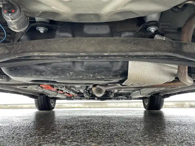 トヨタ アクア Z 滋賀県 2022(令4)年 4.1万km プラチナホワイトパールマイカ モデリスタエアロ/10.5型ディスプレイオーディオ/・Bluetooth/ミラキャスト/全方位カメラ/革巻きステアリング/ステアリングリモコン/ETC2.0/前後ドライブレコーダー/レーダークルーズコントロール/オートリトラミラー/LEDヘッドライト/AC１００V/トヨタセーフティ/・プリクラッシュセーフティ/・ブラインドスポットモニター/・レーントレーシングアシスト/・クリアランスソナー/・パーキングサポートブレーキ/・ロードサインアシスト/スマートキー