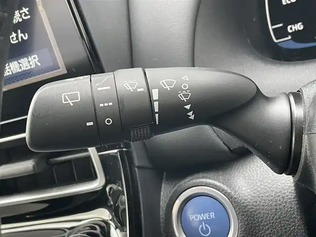 トヨタ アクア Z 滋賀県 2022(令4)年 4.1万km プラチナホワイトパールマイカ モデリスタエアロ/10.5型ディスプレイオーディオ/・Bluetooth/ミラキャスト/全方位カメラ/革巻きステアリング/ステアリングリモコン/ETC2.0/前後ドライブレコーダー/レーダークルーズコントロール/オートリトラミラー/LEDヘッドライト/AC１００V/トヨタセーフティ/・プリクラッシュセーフティ/・ブラインドスポットモニター/・レーントレーシングアシスト/・クリアランスソナー/・パーキングサポートブレーキ/・ロードサインアシスト/スマートキー
