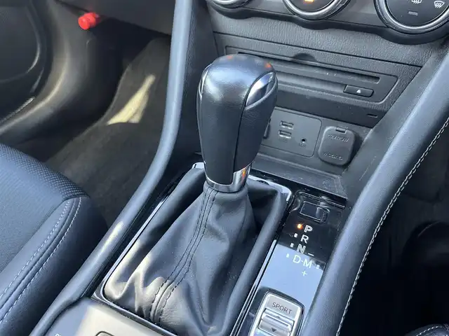 マツダ ＣＸ－３ 20SプロアクティブSパッケージ 鳥取県 2018(平30)年 5.9万km ジェットブラックマイカ 純正ナビ/フルセグ/DVD/CD/BT/USB/全方位カメラ/バックカメラ/前後ドライブレコーダー・ETC/運転席パワーシート/前席シートヒーター/ハーフレザーシート/ステアリングヒーター/衝突軽減ブレーキ/レーダークルーズコントロール/レーンキープアシスト/純正18インチアルミホイール/パドルシフト/プッシュエンジンスタート/LEDヘットライト/フロアマット・ドアバイザー/保証書・取扱説明書/スペアキー