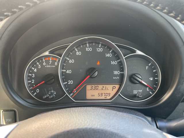 トヨタ ラクティス G 千葉県 2014(平26)年 6万km ブラックマイカ 純正ナビ（ＮＳＺＴ－Ｗ６２Ｇ）　クルーズコントロール　プッシュスタート　ワンオーナー　ＢＴ　フルセグ　　ＥＴＣ　純正マット　Ｗエアバッグ　オートエアコン　ＭＴモード付ＡＴ　オートライト　スペアキー/純正ナビ（ＮＳＺＴ－Ｗ６２Ｇ）/クルーズコントロール/プッシュスタート/ワンオーナー/ＢＴ/フルセグ/ETC/純正マット/Ｗエアバッグ/オートエアコン/ＭＴモード付ＡＴ/オートライト/スペアキー