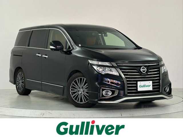 日産 エルグランド 250HWS Sジェットブラック アーバンクロム 大阪府 2021(令3)年 2.1万km ファントムブラック エマージェンシーブレーキ　/フリップダウンモニター/純正メモリナビ/　　CD/DVD/BT/フルセグTV/アラウンドビューモニター/両側パワースライドドア/パワーバックドア/クルーズコントロール/LEDオートライト　/フォグランプ　/レザーシート/パワーシート　/シートヒーター/純正18インチアルミホイール　/車線逸脱防止機能/コーナーセンサー/スマートキー/ETC