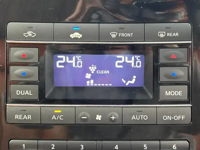 日産 エルグランド 250HWS Sジェットブラック アーバンクロム 大阪府 2021(令3)年 2.1万km ファントムブラック エマージェンシーブレーキ　/フリップダウンモニター/純正メモリナビ/　　CD/DVD/BT/フルセグTV/アラウンドビューモニター/両側パワースライドドア/パワーバックドア/クルーズコントロール/LEDオートライト　/フォグランプ　/レザーシート/パワーシート　/シートヒーター/純正18インチアルミホイール　/車線逸脱防止機能/コーナーセンサー/スマートキー/ETC