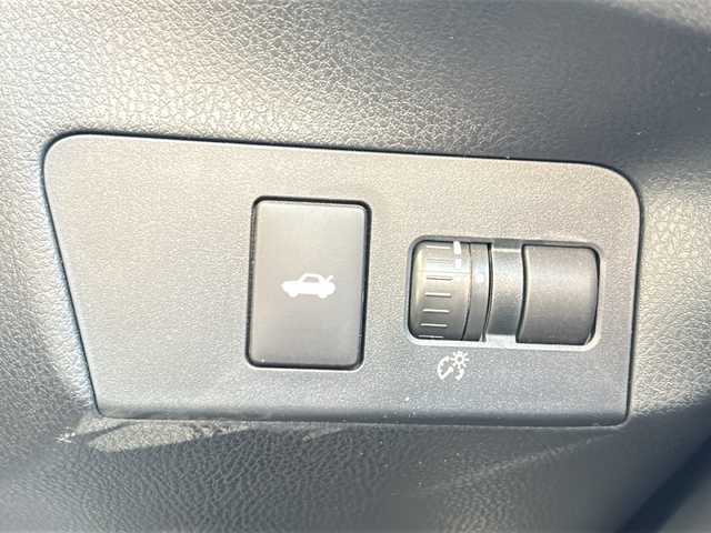 トヨタ ８６ GT 福岡県 2021(令3)年 3.3万km クリスタルホワイトパール 純正7インチナビ/【AM/FM/CD/DVD/SD/BT/フルセグTV】/バックカメラ/6速MT/モデリスタエアロFSR/柿本2本出しマフラー/ブリッツ車高調/社外ホイールスペーサー/LEDヘッドライト＆フォグランプ/ETC/電動格納ミラー/ステアリングスイッチ/デュアルエアコン