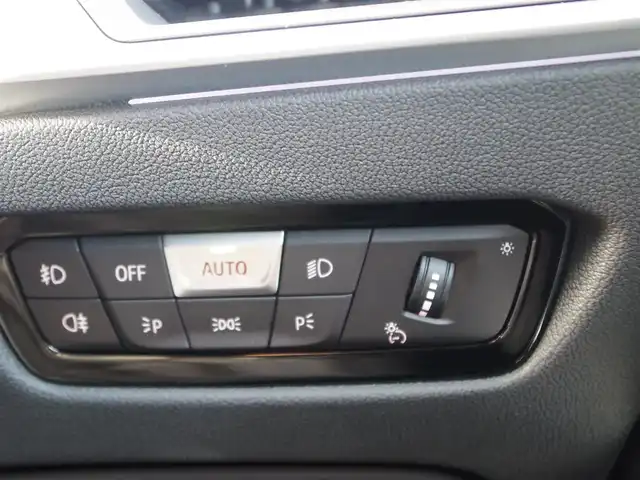 ＢＭＷ ＢＭＷ ３２０ｄ xDrive Mスポーツ EDジョイ+ 埼玉県 2021(令3)年 2.6万km アルピンホワイトⅢ 特別仕様車/ブラックハーフレザーシート/アダプティブクルーズコントロール/インテリジェントセーフティ/CarPlay/パークディスタンスコントロール/ブラインドスポットモニター/コンフォートアクセス/全周囲カメラ/純正ナビ/ドラレコ/ETC/ワイヤレス充電/シートヒーター/シートポジションメモリー機能/Bluetooth