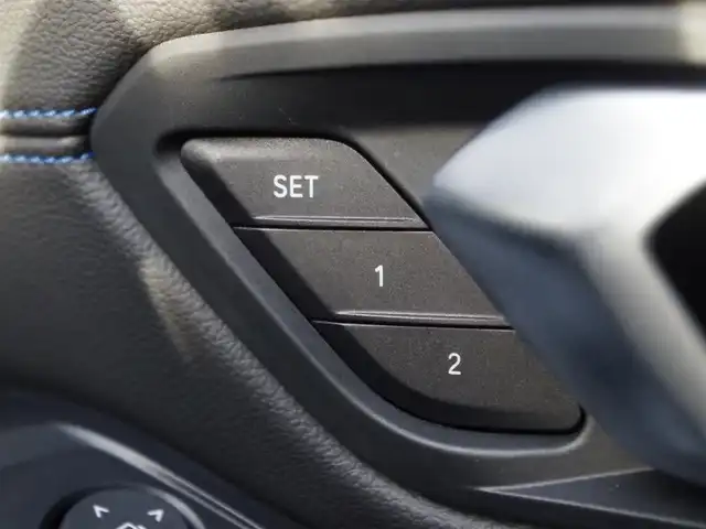 ＢＭＷ ＢＭＷ ３２０ｄ xDrive Mスポーツ EDジョイ+ 埼玉県 2021(令3)年 2.6万km アルピンホワイトⅢ 特別仕様車/ブラックハーフレザーシート/アダプティブクルーズコントロール/インテリジェントセーフティ/CarPlay/パークディスタンスコントロール/ブラインドスポットモニター/コンフォートアクセス/全周囲カメラ/純正ナビ/ドラレコ/ETC/ワイヤレス充電/シートヒーター/シートポジションメモリー機能/Bluetooth