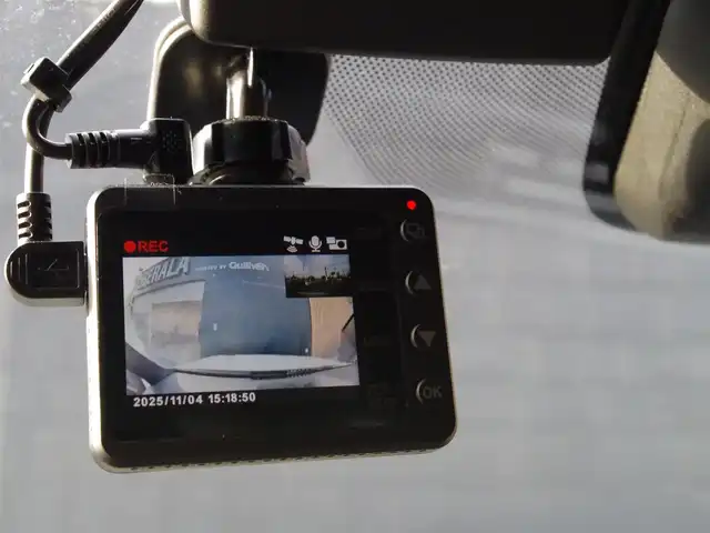 ＢＭＷ ＢＭＷ ３２０ｄ xDrive Mスポーツ EDジョイ+ 埼玉県 2021(令3)年 2.6万km アルピンホワイトⅢ 特別仕様車/ブラックハーフレザーシート/アダプティブクルーズコントロール/インテリジェントセーフティ/CarPlay/パークディスタンスコントロール/ブラインドスポットモニター/コンフォートアクセス/全周囲カメラ/純正ナビ/ドラレコ/ETC/ワイヤレス充電/シートヒーター/シートポジションメモリー機能/Bluetooth