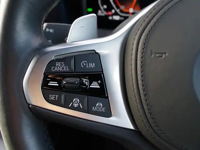 ＢＭＷ ＢＭＷ ３２０ｄ xDrive Mスポーツ EDジョイ+ 埼玉県 2021(令3)年 2.6万km アルピンホワイトⅢ 特別仕様車/ブラックハーフレザーシート/アダプティブクルーズコントロール/インテリジェントセーフティ/CarPlay/パークディスタンスコントロール/ブラインドスポットモニター/コンフォートアクセス/全周囲カメラ/純正ナビ/ドラレコ/ETC/ワイヤレス充電/シートヒーター/シートポジションメモリー機能/Bluetooth