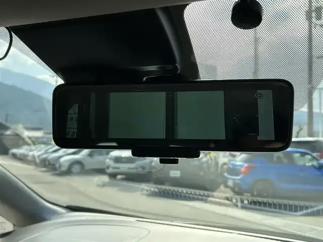 日産 ノート e－パワー メダリスト 愛媛県 2018(平30)年 3.5万km ブリリアントホワイトパール 純正ナビ（Bluetooth/フルセグTV）/アラウンドビューモニター/デジタルインナーミラー/インテリジェントクルーズコントロール/ETC/前方ドライブレコーダー/純正フロアマット/純正アルミホイール/ハーフレザー/前後コーナーセンサー/LEDヘッドライト