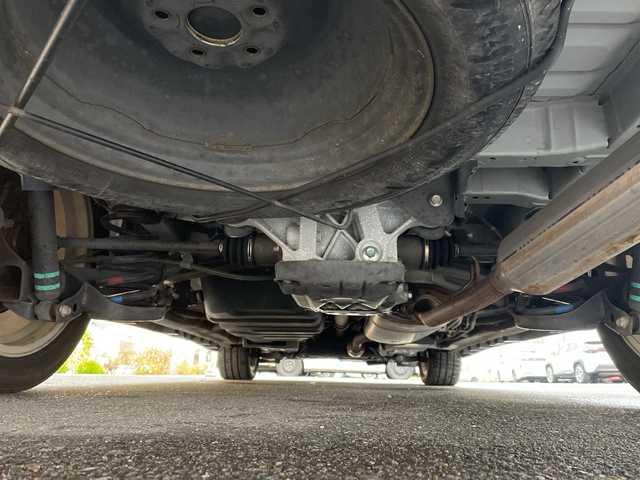 トヨタ ヴェルファイア 2．4Z Gエディション 青森県 2014(平26)年 9.6万km ホワイトパールクリスタルシャイン 4WD/純正メーカーHDDナビ・フルセグTV/CD・DVD・Bluetooth・USB/OPプレミアムサウンド18スピーカー/OPリアエンターテイメントシステム/純正9インチ後席モニター/OPパノラミックビューモニター/前席パワーシート/両側パワースライドドア/パワーバックドア/クルーズコントロール/クリアランスソナー/ワイパーデアイサー/社外ドラレコ一体型デジタルインナーミラー/ビルトインETC/AC100V100W/純正エンジンスターター/HIDヘッドライト/HIDフォグランプ/純正18インチアルミ/モデリスタフロントグリル