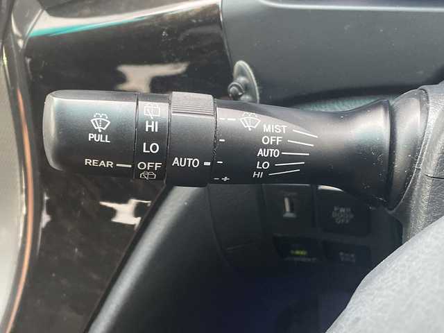 トヨタ ヴェルファイア 2．4Z Gエディション 青森県 2014(平26)年 9.6万km ホワイトパールクリスタルシャイン 4WD/純正メーカーHDDナビ・フルセグTV/CD・DVD・Bluetooth・USB/OPプレミアムサウンド18スピーカー/OPリアエンターテイメントシステム/純正9インチ後席モニター/OPパノラミックビューモニター/前席パワーシート/両側パワースライドドア/パワーバックドア/クルーズコントロール/クリアランスソナー/ワイパーデアイサー/社外ドラレコ一体型デジタルインナーミラー/ビルトインETC/AC100V100W/純正エンジンスターター/HIDヘッドライト/HIDフォグランプ/純正18インチアルミ/モデリスタフロントグリル