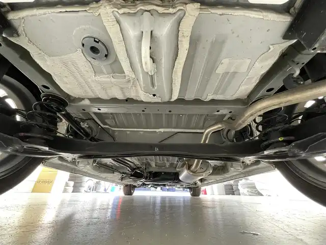 ホンダ Ｎ ＢＯＸ カスタム ターボ コーディネートS 滋賀県 2024(令6)年 0.7万km プラチナホワイトパール 純正9インチナビ/【Bluetooth/USB/フルセグTV】/両側パワースライドドア/フルプライムスムースシート/ホンダセンシング/・衝突軽減ブレーキ/・先行車発進お知らせ機能/・歩行者事故低減ステアリング/・路外逸脱抑制機能/・標識認識機能/・渋滞追従機能付アダプティブクルーズコントロール/・車線維持支援システム/・誤発進抑制機能/・後方誤発進抑制機能/・近距離衝突軽減ブレーキ/・急アクセル抑制機能/・パーキングセンサーシステム/・オートハイビーム/バックカメラ/LEDヘッドライト/前方ドライブレコーダー/ビルトインETC/D/Nシートヒーター/後席ロールサンシェード/パドルシフト/プッシュスタート/スマートキー/ステアリングリモコン