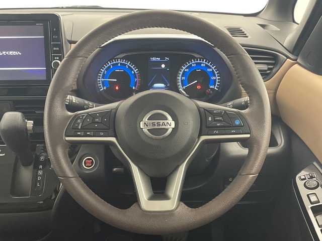 日産 ルークス HWS X プロパイロットED 宮崎県 2020(令2)年 3.6万km アッシュブラウンM 禁煙車/エマージェンシーブレーキ/純正9型ナビTV/（MM319D-L/CD/DVD/MSV/Bluetooth/フルセグTV)/純正ドライブレコーダー/純正エンジンスターター/純正LEDオートライト/純正LEDフォグ/純正14インチアルミ/純正フロアマット/ハンズフリー両側電動スライドドア/プロパイロット/アラウンドビューモニター/クリアランスソナー/電子パーキング/オートホールド/本革巻ハンドル/オートエアコン/リアサーキュレーター（プラズマクラスター）/インテリジェントキー/プッシュエンジンスタート