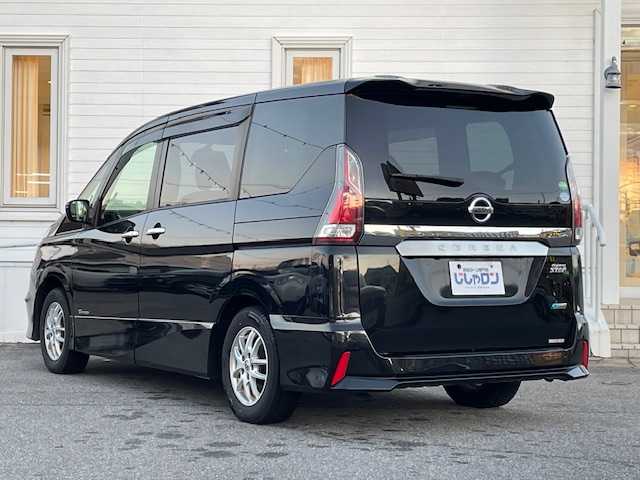 日産 セレナ ハイウェイスター 富山県 2017(平29)年 10.3万km ダイヤモンドブラック (株)IDOMが運営する【じしゃロン富山店】の自社ローン対象車両になります。こちらは現金ご利用時の価格です。自社ローンご希望の方は別途その旨お申付け下さい。/純正フリップダウンモニター/純正ナビ/FM/AM/CD/DVD/フルセグ/SD/Bluetooth/ETC/両側パワースライドドア/衝突軽減アシスト/横滑り防止/クルーズコントロール/８人乗り/プッシュスタート/スマートキー/純正ホイール積み込み/ハロゲンライト