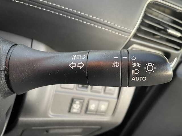 日産 セレナ ハイウェイスター 富山県 2017(平29)年 10.3万km ダイヤモンドブラック (株)IDOMが運営する【じしゃロン富山店】の自社ローン対象車両になります。こちらは現金ご利用時の価格です。自社ローンご希望の方は別途その旨お申付け下さい。/純正フリップダウンモニター/純正ナビ/FM/AM/CD/DVD/フルセグ/SD/Bluetooth/ETC/両側パワースライドドア/衝突軽減アシスト/横滑り防止/クルーズコントロール/８人乗り/プッシュスタート/スマートキー/純正ホイール積み込み/ハロゲンライト