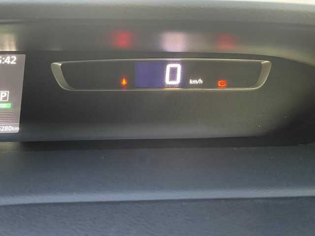 日産 セレナ ハイウェイスター 富山県 2017(平29)年 10.3万km ダイヤモンドブラック (株)IDOMが運営する【じしゃロン富山店】の自社ローン対象車両になります。こちらは現金ご利用時の価格です。自社ローンご希望の方は別途その旨お申付け下さい。/純正フリップダウンモニター/純正ナビ/FM/AM/CD/DVD/フルセグ/SD/Bluetooth/ETC/両側パワースライドドア/衝突軽減アシスト/横滑り防止/クルーズコントロール/８人乗り/プッシュスタート/スマートキー/純正ホイール積み込み/ハロゲンライト